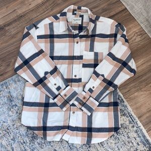 🆕 NWOT - Abercrombie - Oversized Women’s Plaid Button-Up Shirt in Beige & Navy